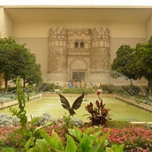 Damascus_National_Museum_Umayyad_Castle_Gate